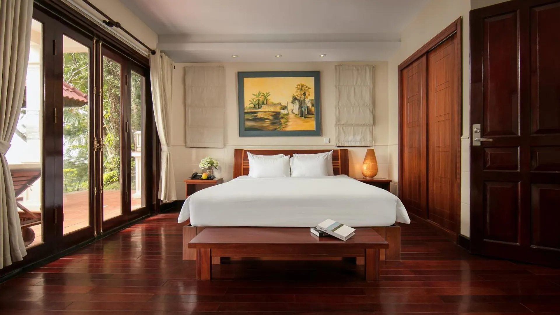 Son Tra Resort & Spa Danang